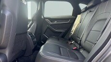 Jaguar F-Pace 2.0 D200 R-Dynamic HSE Black 5dr Auto AWD Diesel Estate